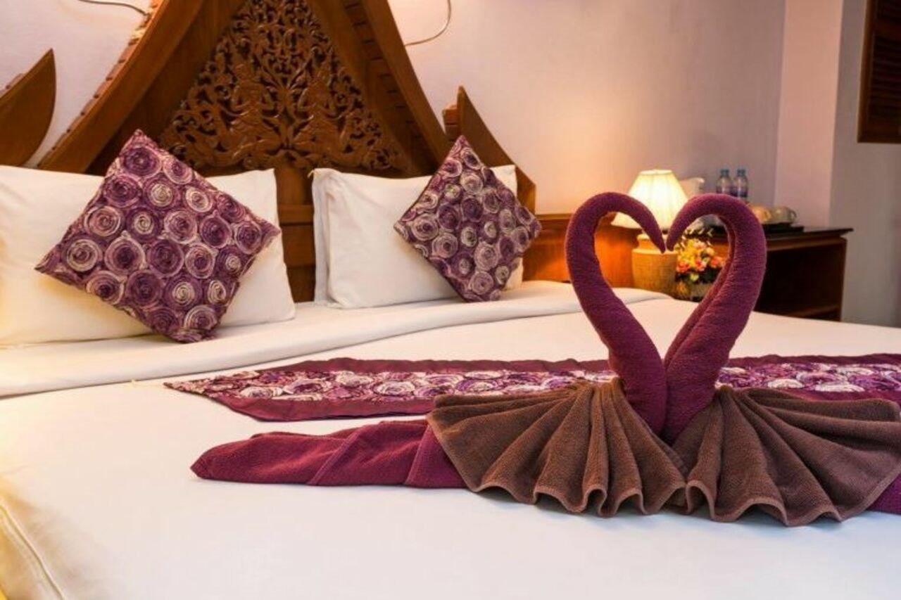 Patong Beach Bed And Breakfast Экстерьер фото